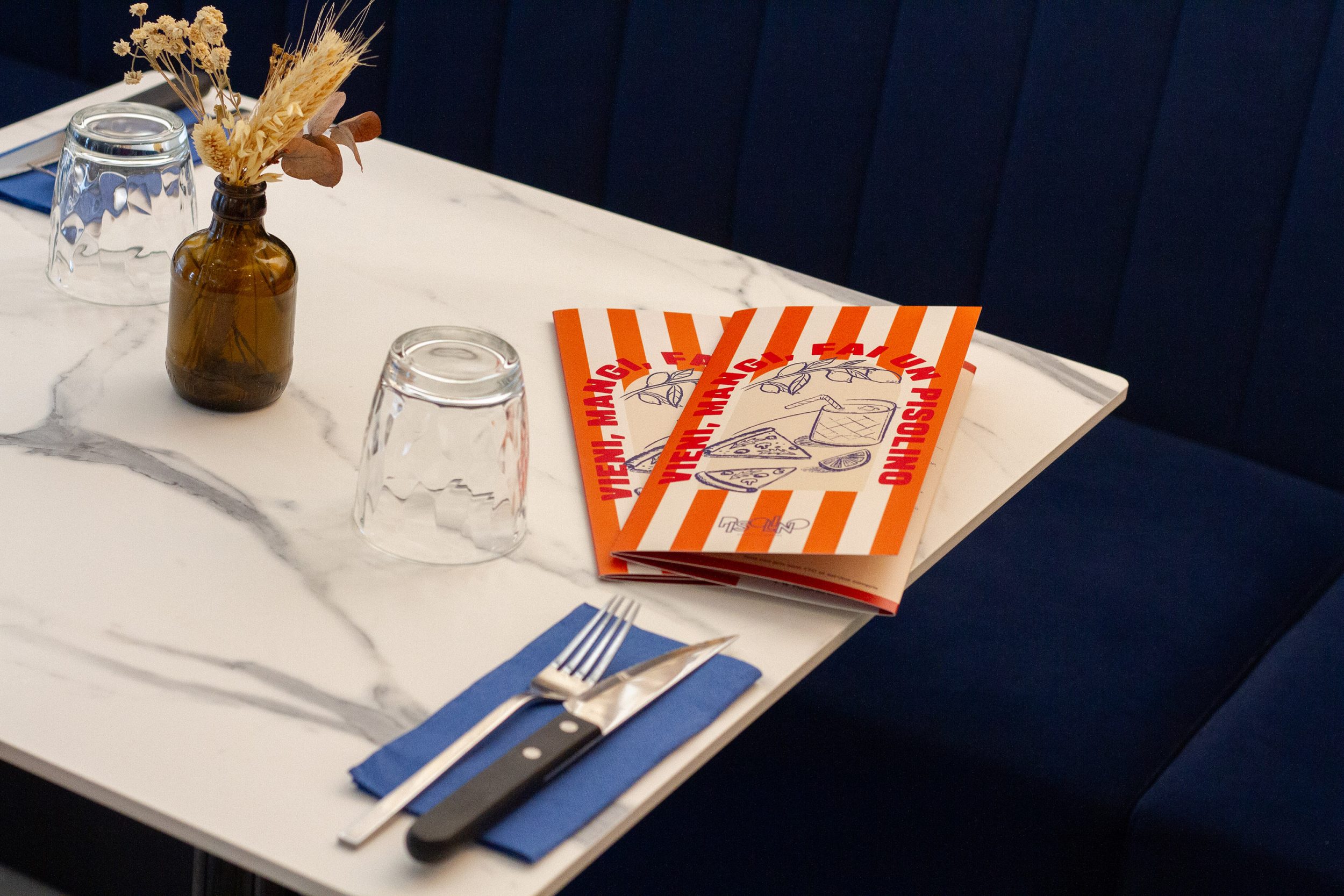 création de carte de restaurant illustrés par Studio Heta à Valence dans la Drôme